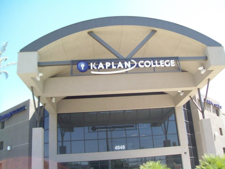 Kaplan College Riverside Sign Install